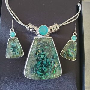 Green Quartz Necklace and Earrings...New In Box